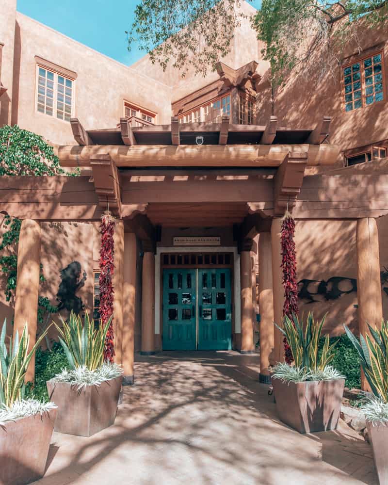 hotel Santa Fe entrance door