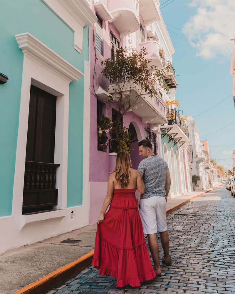 couples standing in streets of San Juan